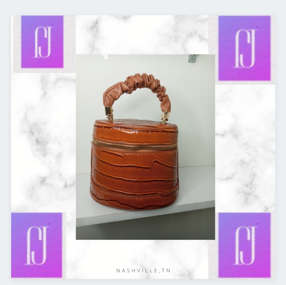 New Double Zipper Handle Trendy shoulder bag